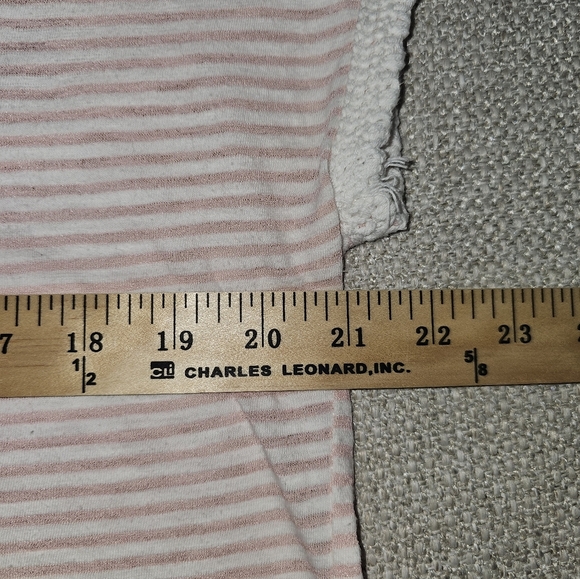 Rose and Olive Striped Pink and White with Crochet Detail Women's Casual Top Lg - Picture 7 of 11